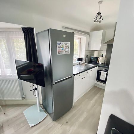 Charming Studio 30Min To Central Λονδίνο Εξωτερικό φωτογραφία